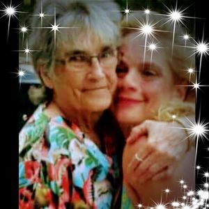 Meet your Posher, Kelli